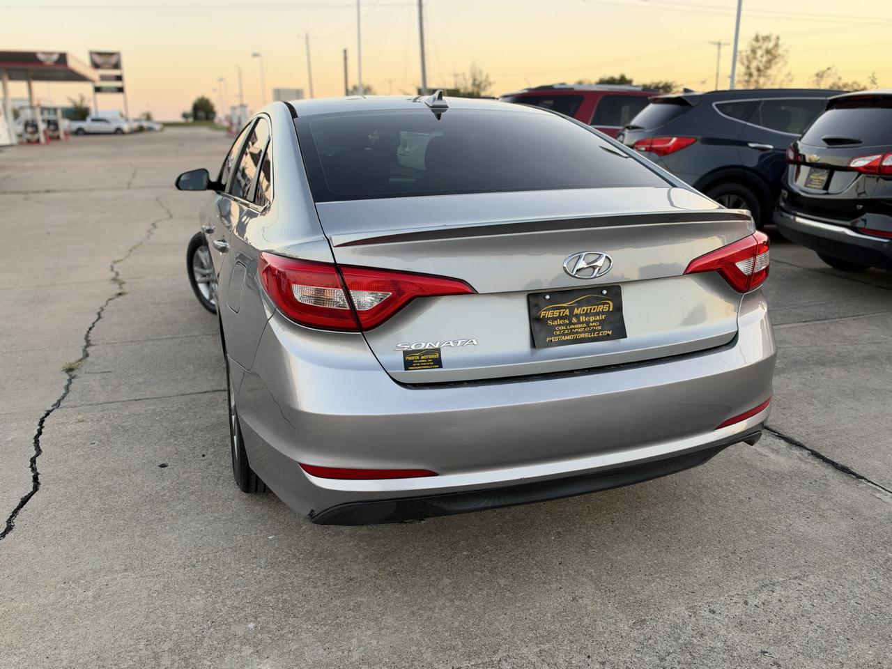 Hyundai Sonata SE 2015