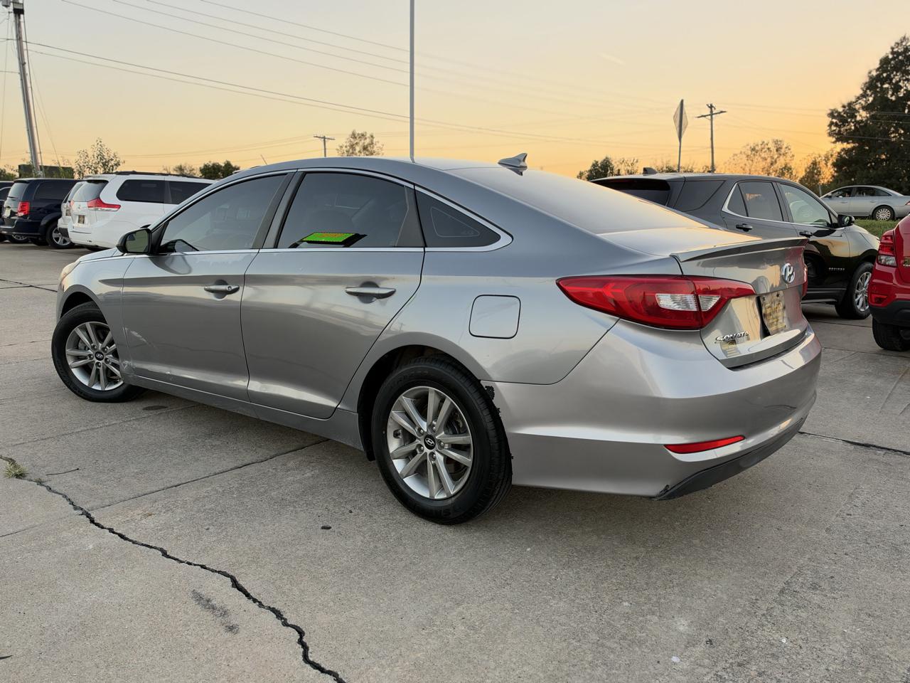 Hyundai Sonata SE 2015
