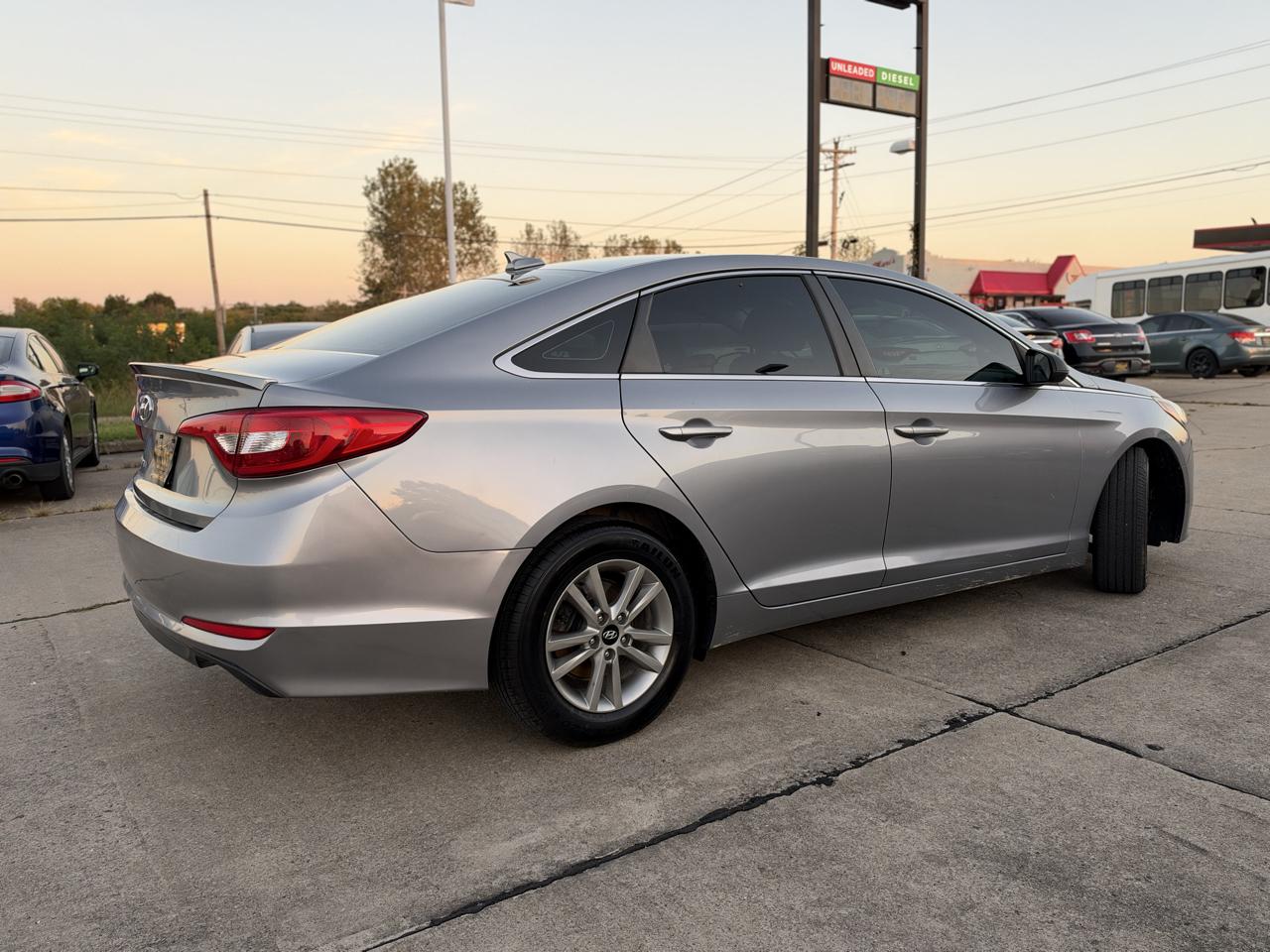 Hyundai Sonata SE 2015