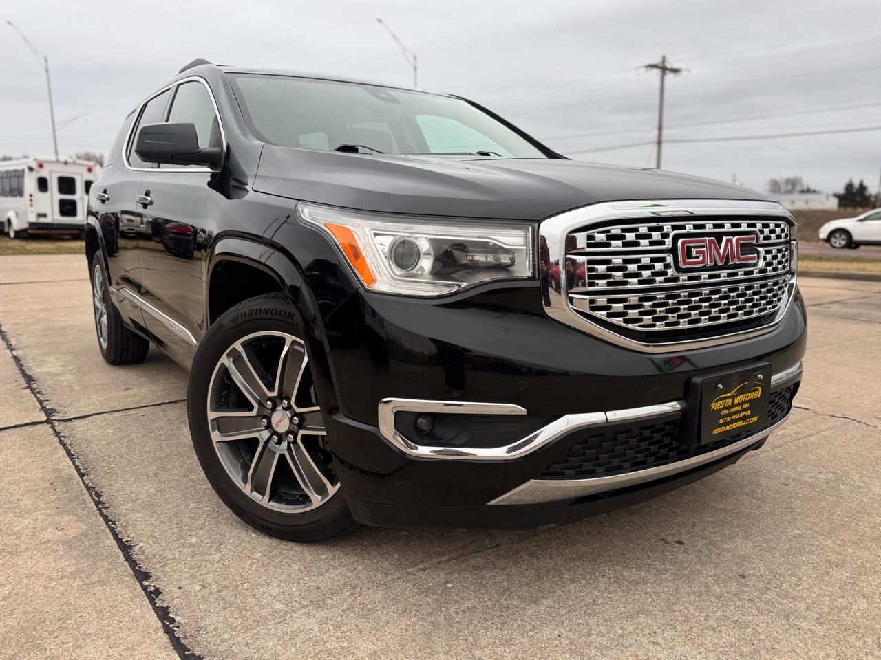 GMC Acadia Denali AWD 2017