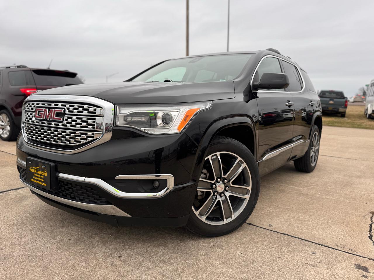 GMC Acadia Denali AWD 2017