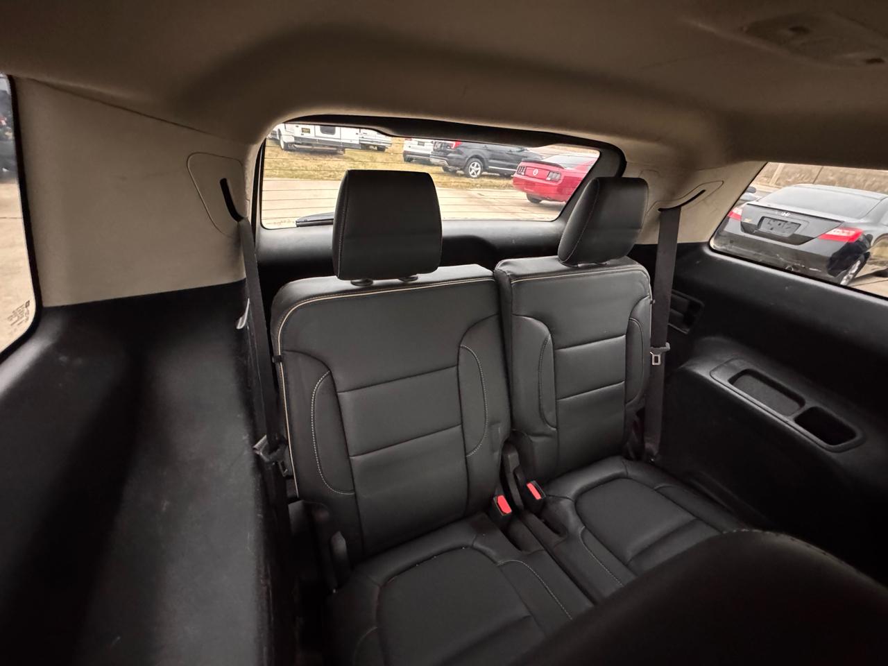 GMC Acadia Denali AWD 2017