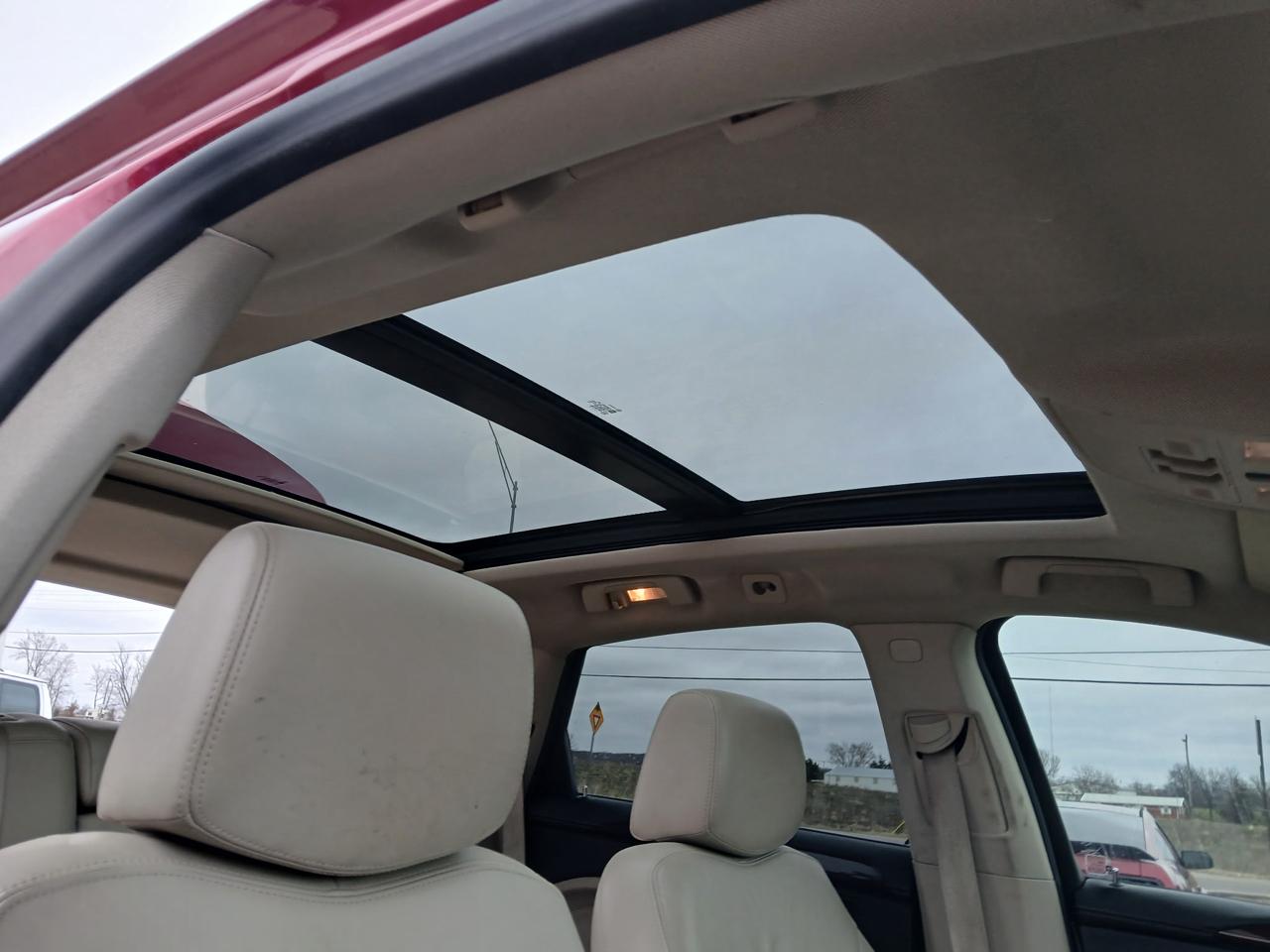 Cadillac SRX Luxury Collection 2010