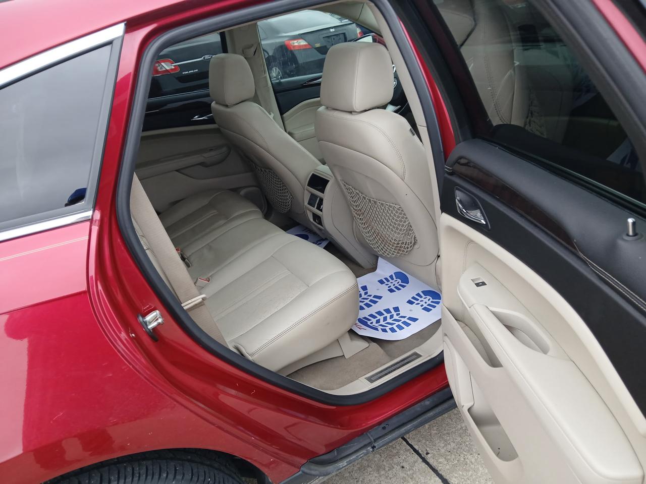 Cadillac SRX Luxury Collection 2010