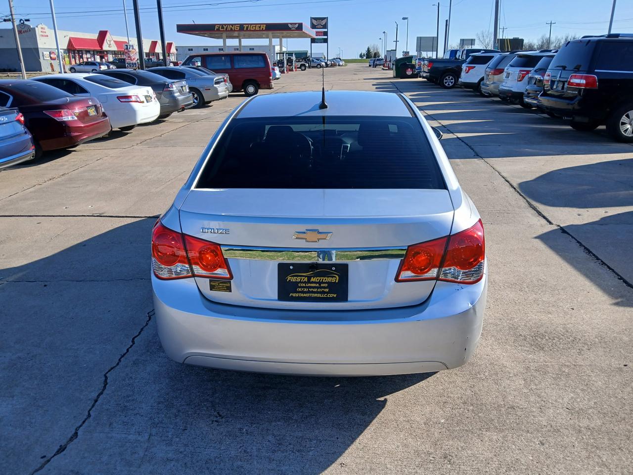 Chevrolet Cruze LS Auto 2013