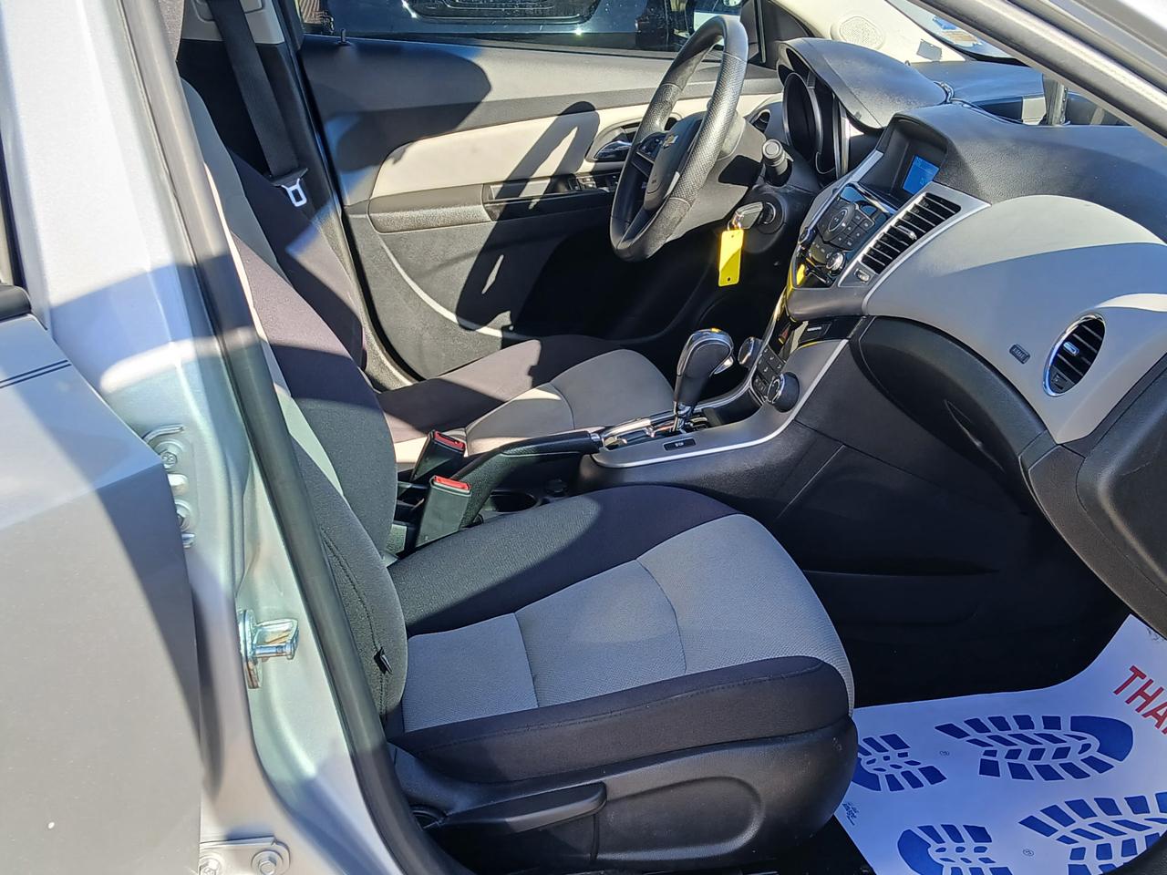 Chevrolet Cruze LS Auto 2013