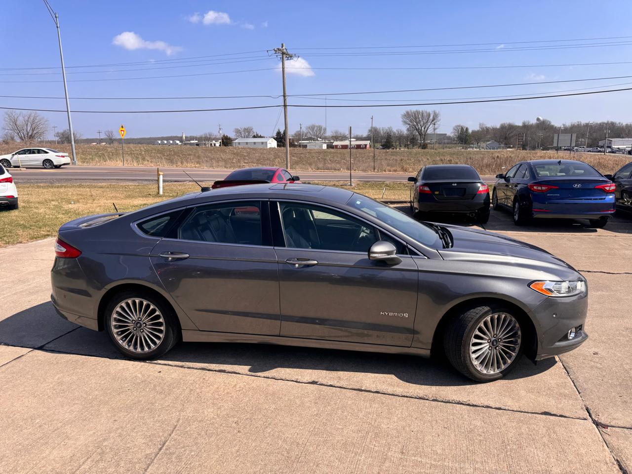 Ford Fusion Hybrid Titanium 2013
