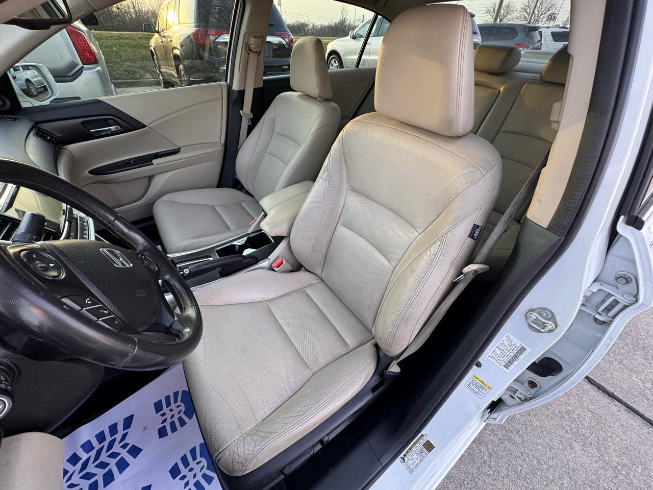 Honda Accord EX-L V6 Sedan AT 2015