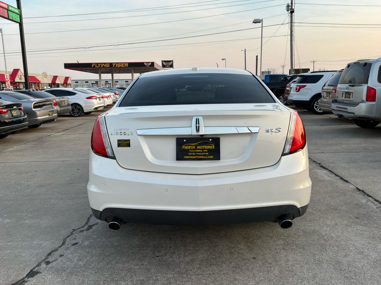 Lincoln MKS FWD 2009