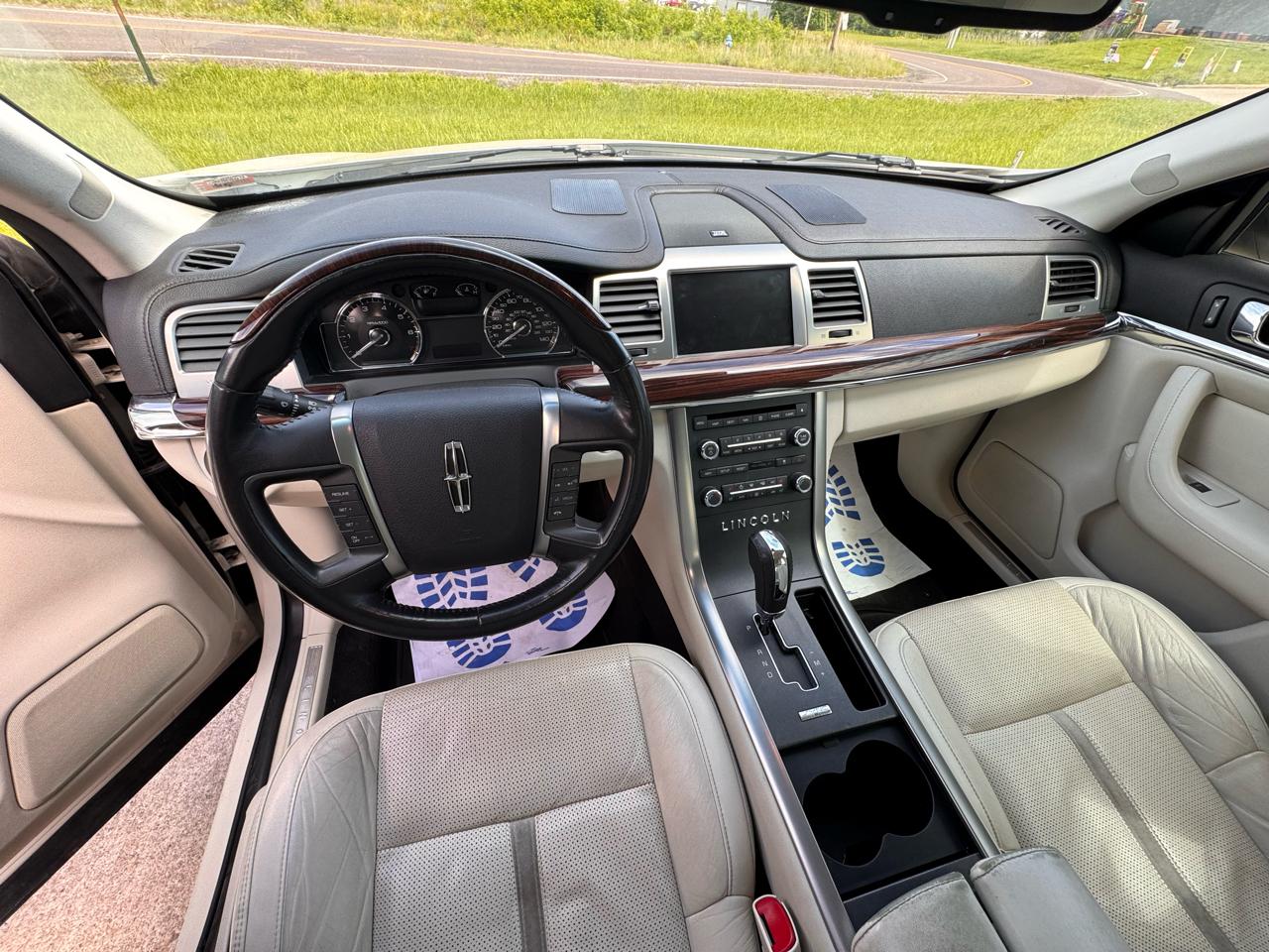Lincoln MKS FWD 2009