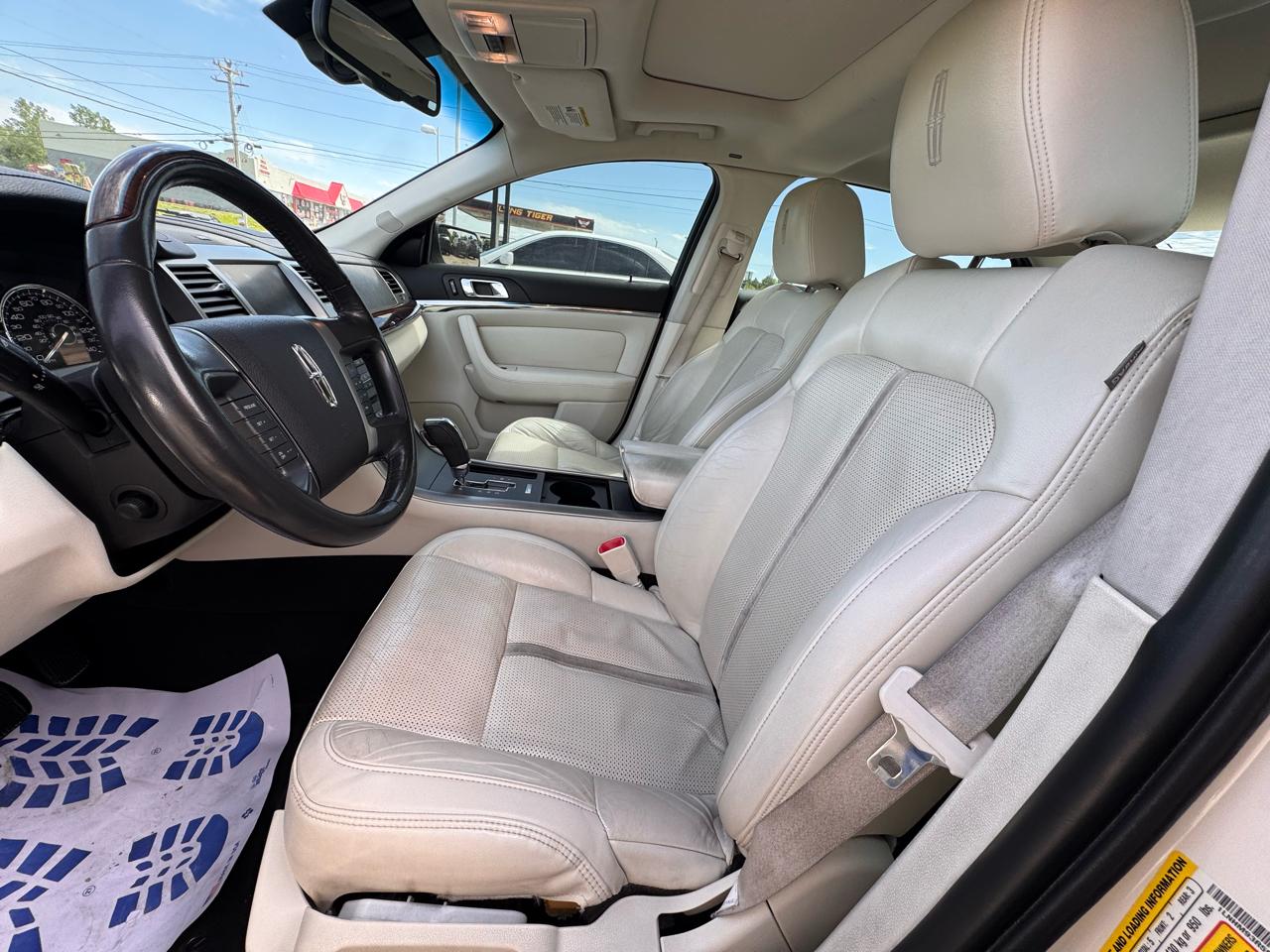 Lincoln MKS FWD 2009