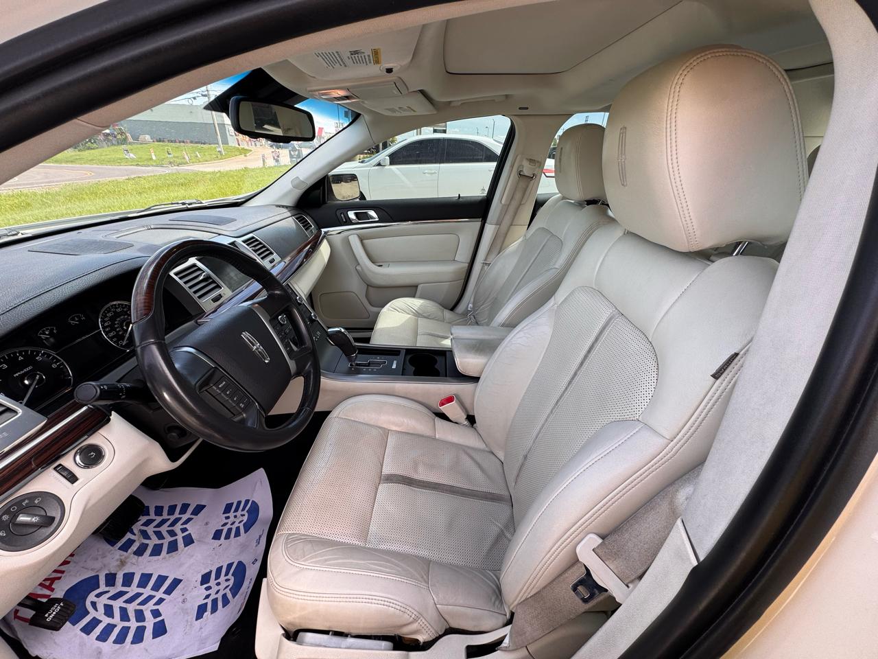 Lincoln MKS FWD 2009