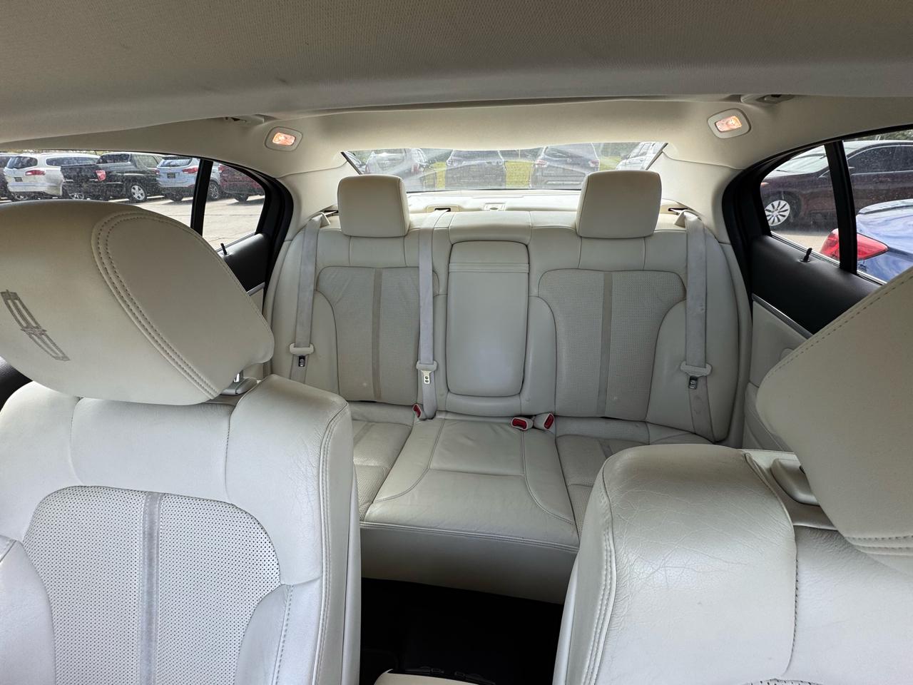 Lincoln MKS FWD 2009