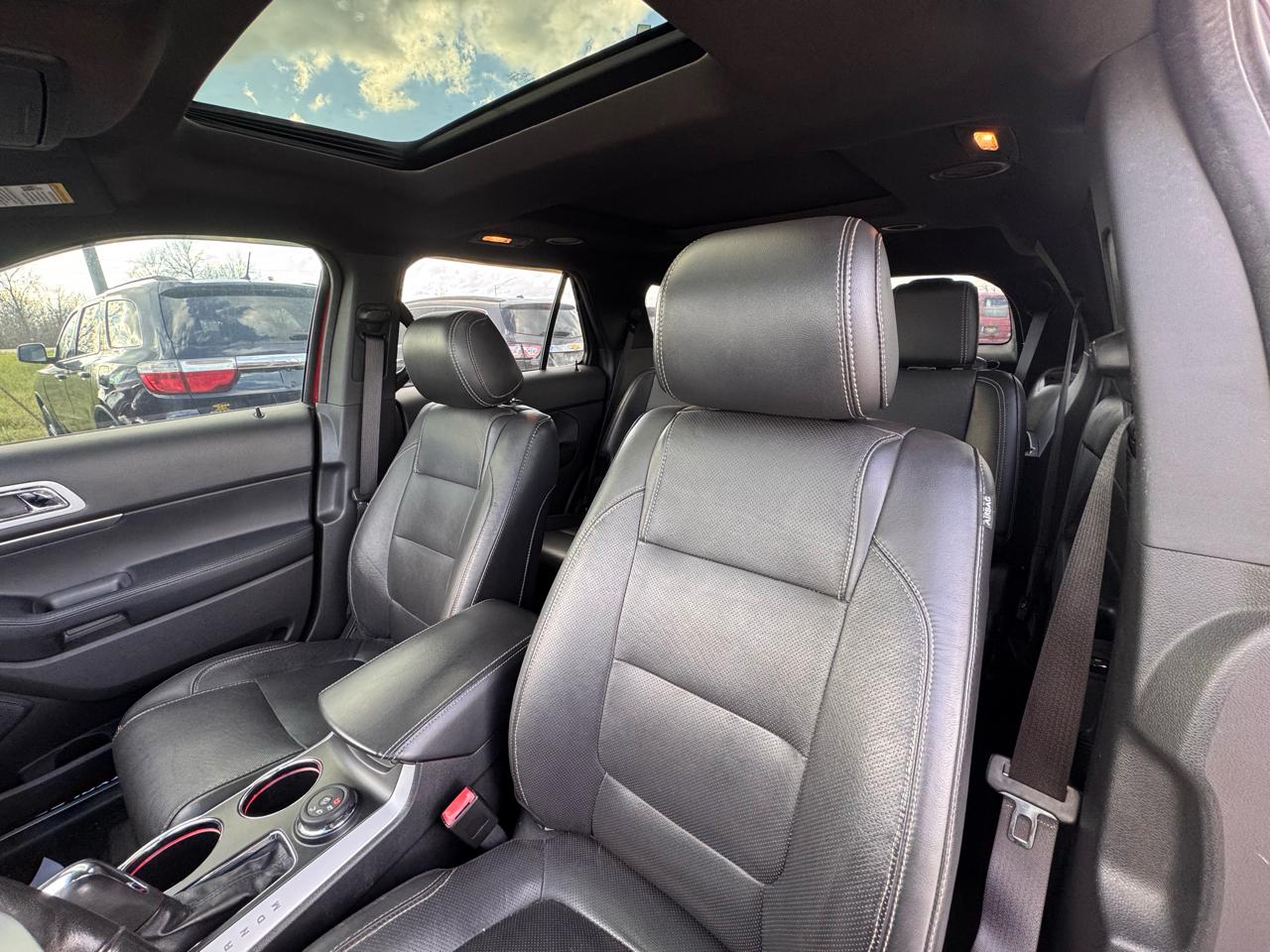 Ford Explorer Sport 4WD 2014