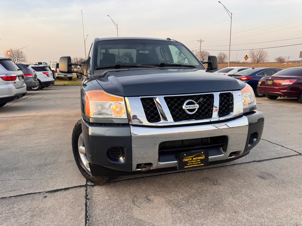 Nissan Titan S Crew Cab 4WD 2014