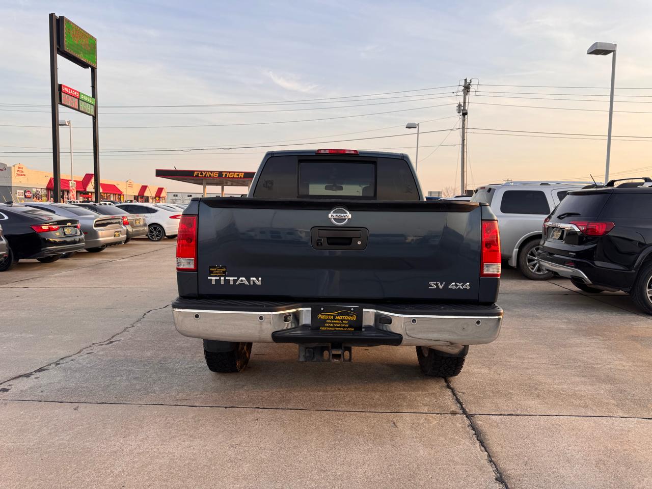Nissan Titan S Crew Cab 4WD 2014