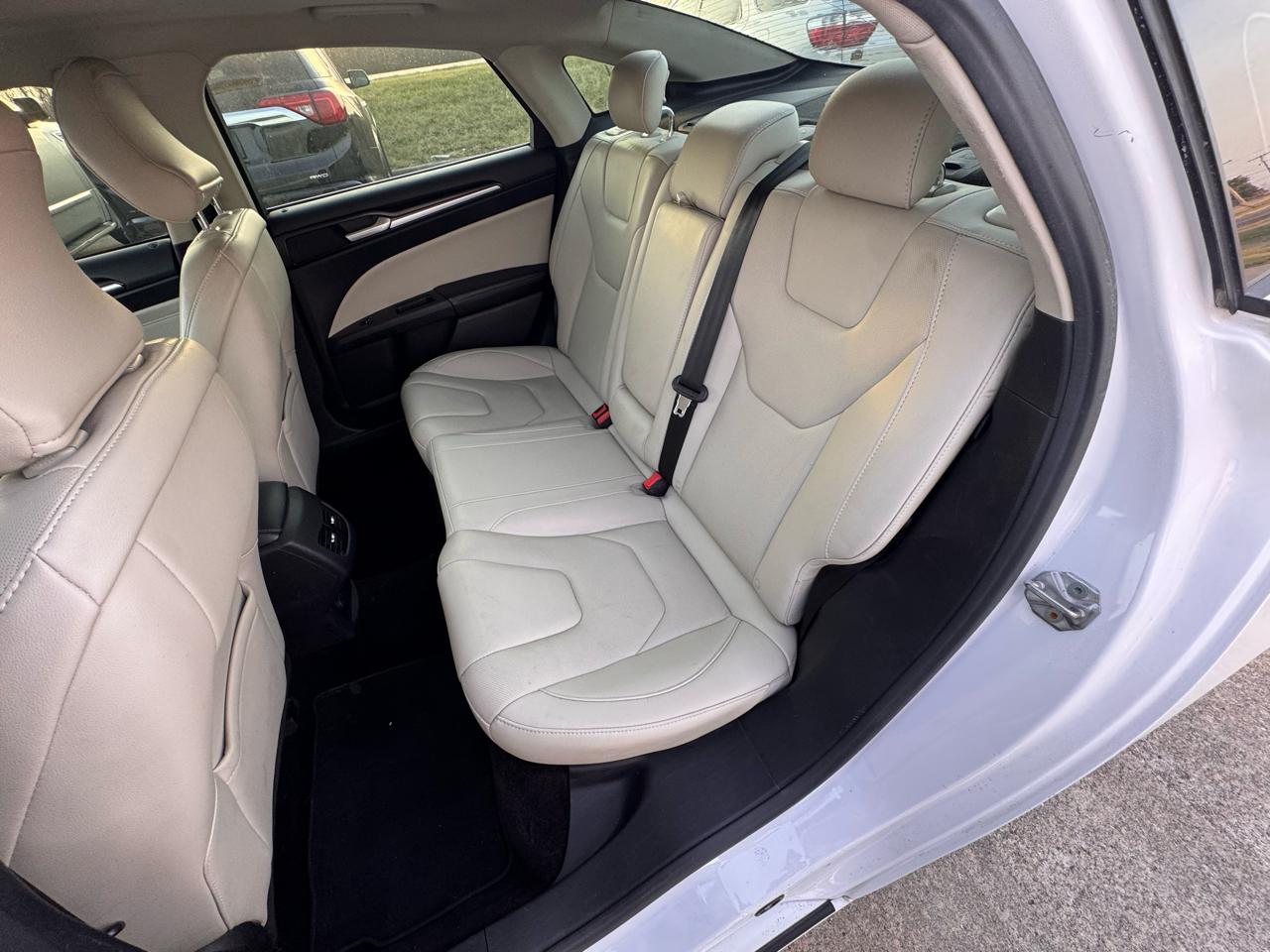 Ford Fusion Titanium AWD 2017