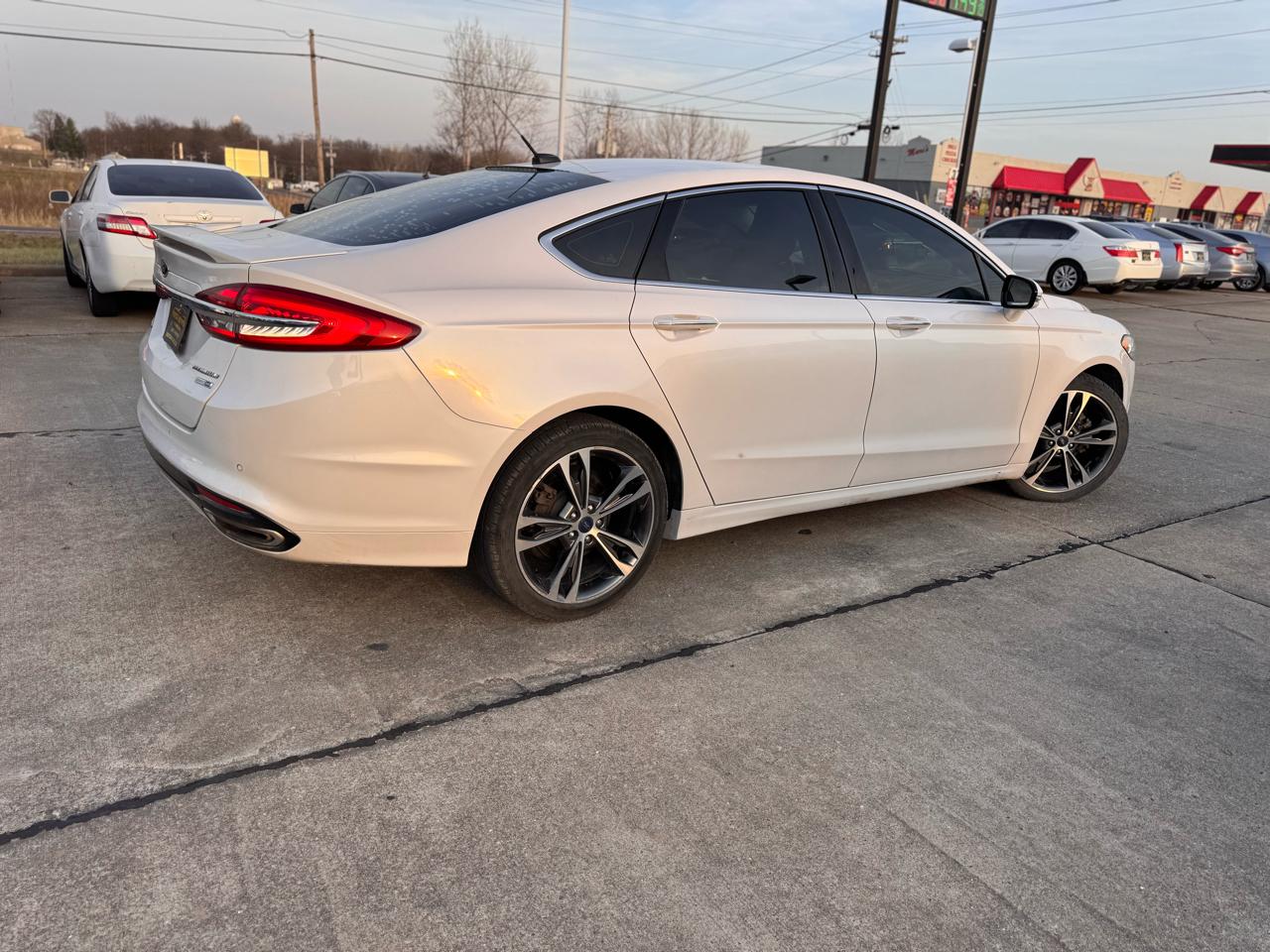 Ford Fusion Titanium AWD 2017