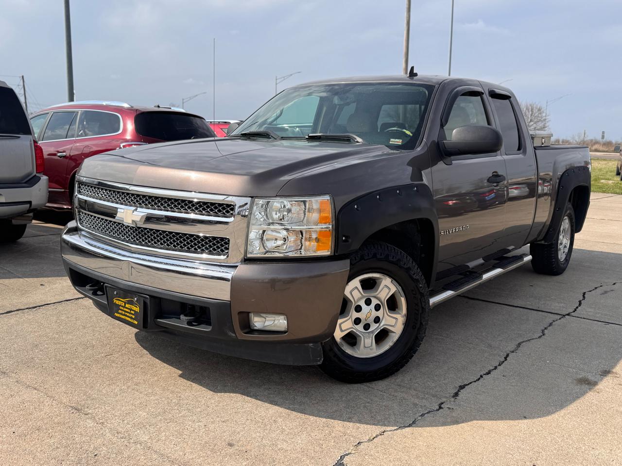 Chevrolet Silverado 1500 Work Truck Ext. Cab Short Box 4WD 2007