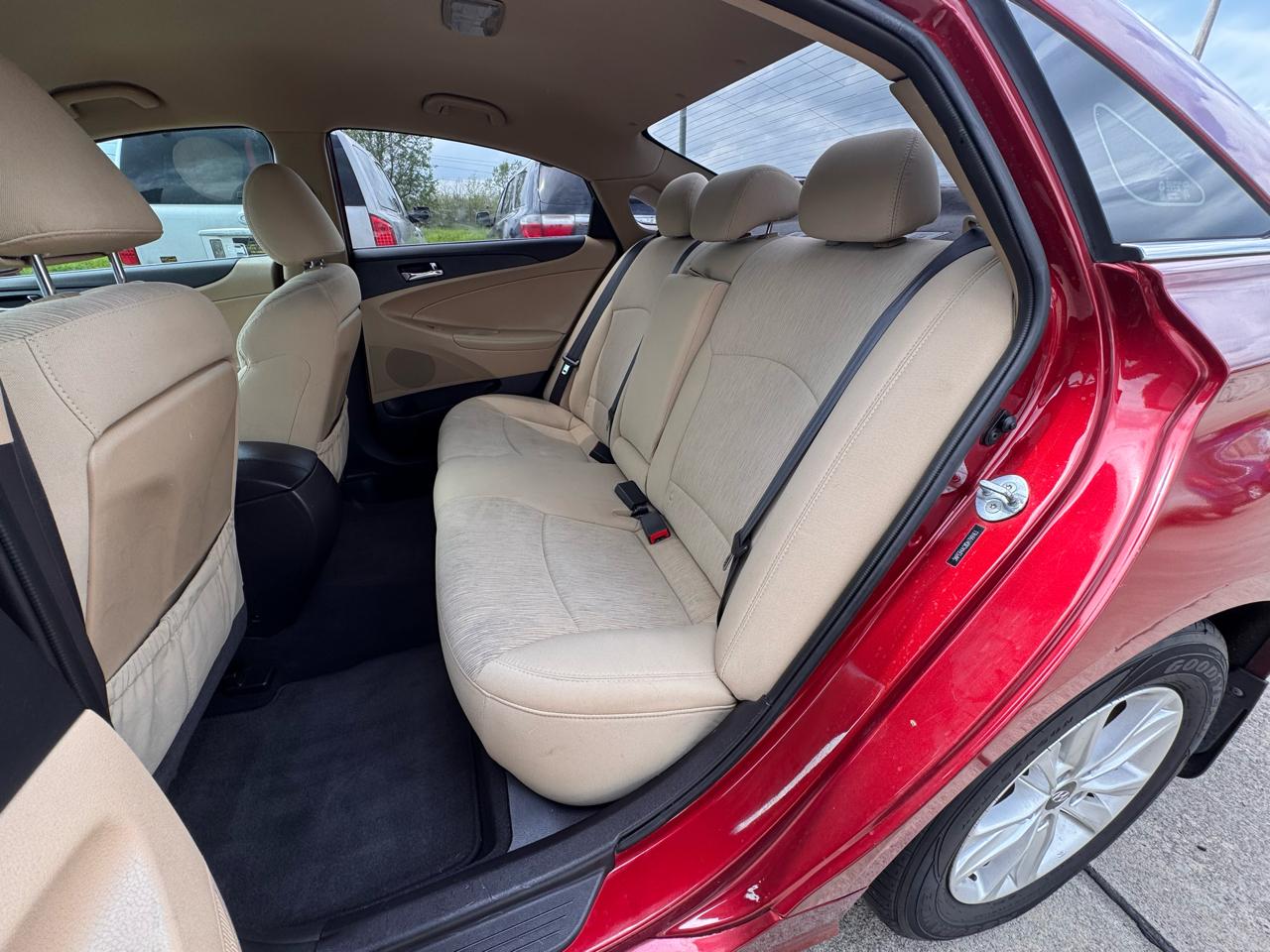 Hyundai Sonata GLS 2013