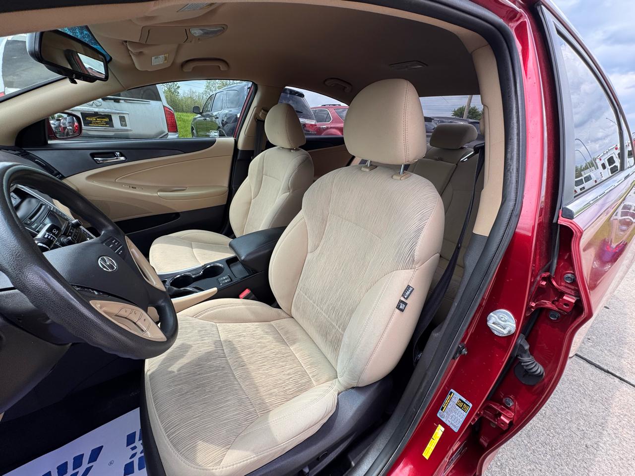 Hyundai Sonata GLS 2013