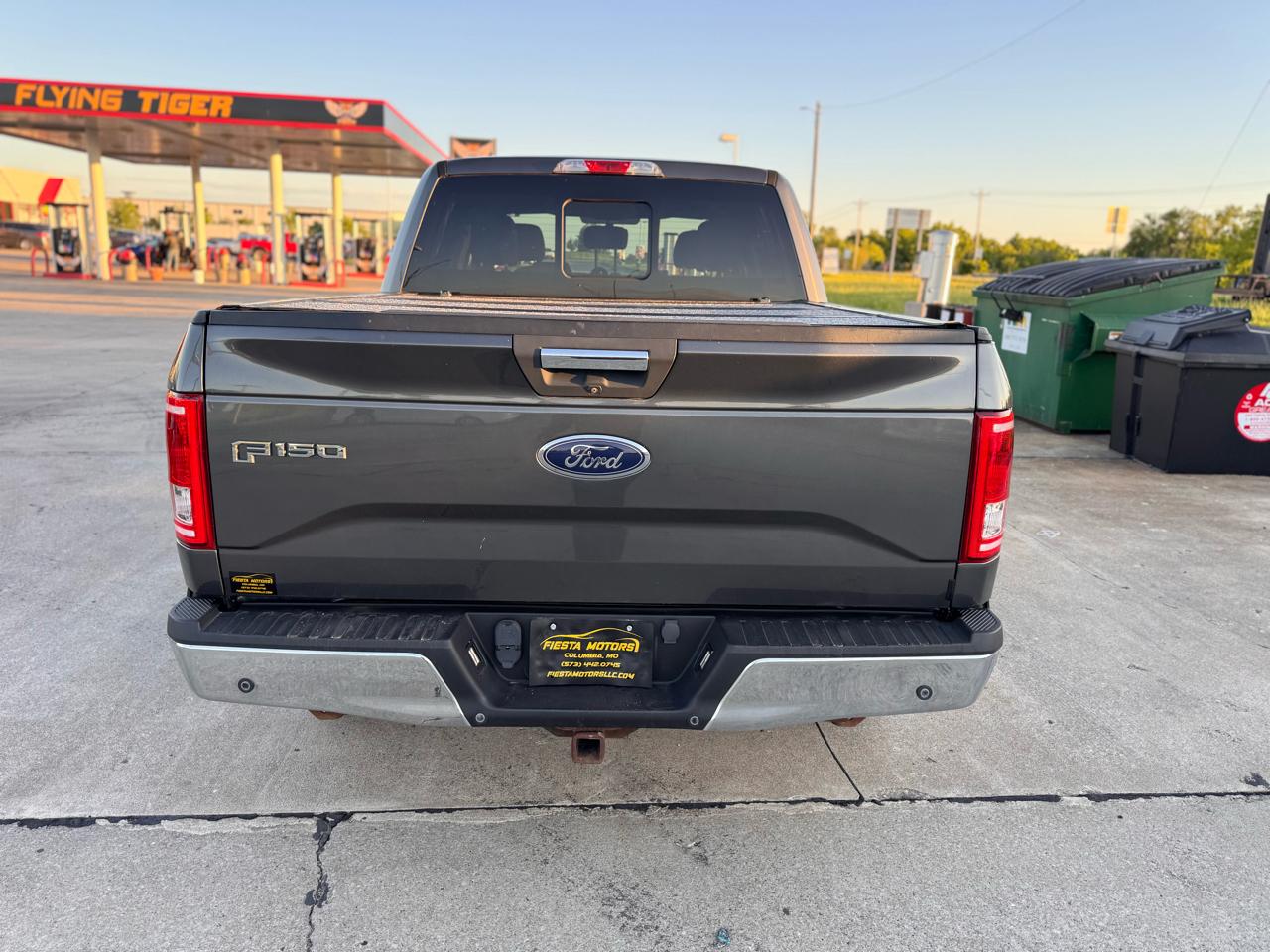 Ford F-150 XL SuperCrew 5.5-ft. Bed 4WD 2015