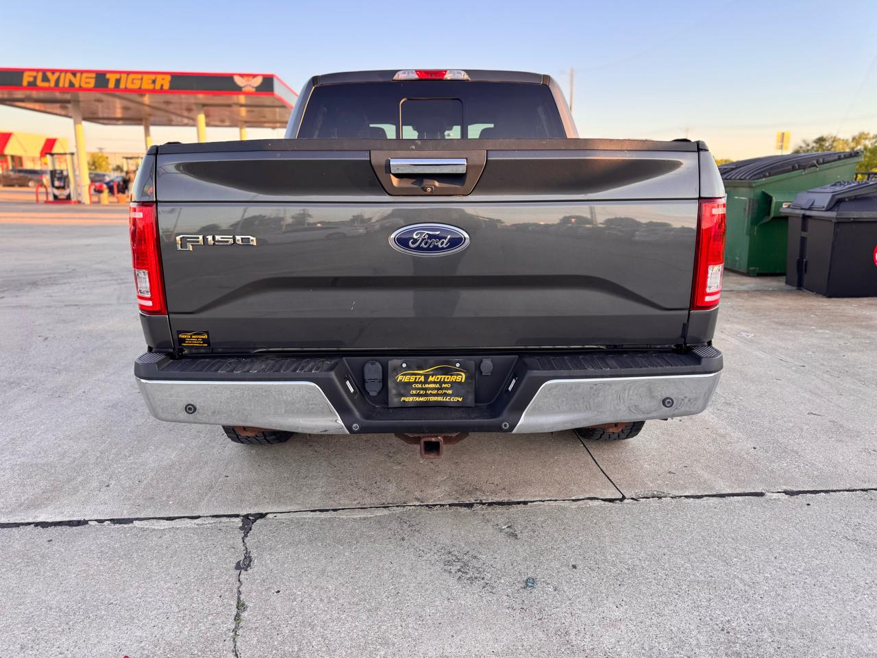 Ford F-150 XL SuperCrew 5.5-ft. Bed 4WD 2015