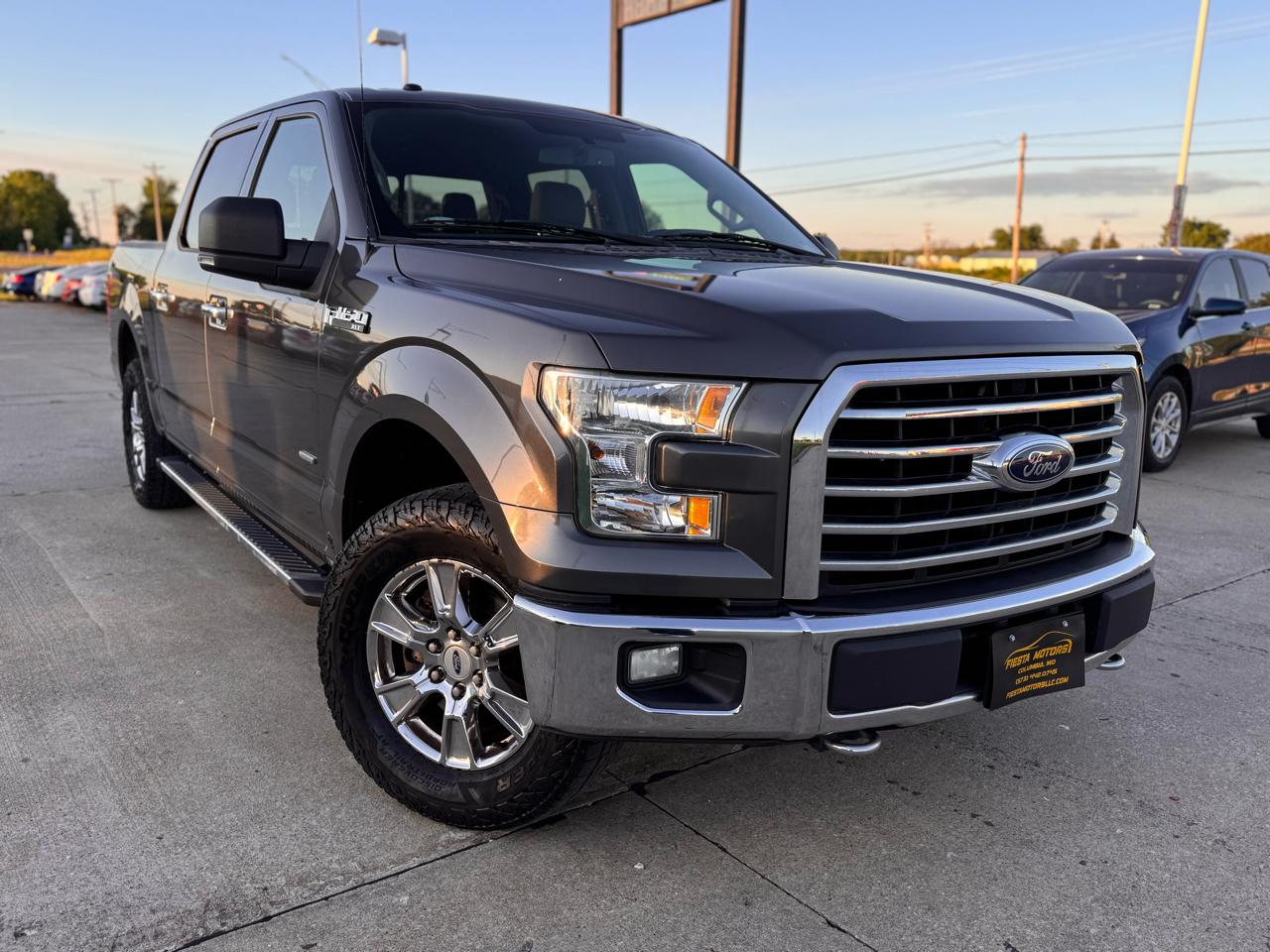 Ford F-150 XL SuperCrew 5.5-ft. Bed 4WD 2015