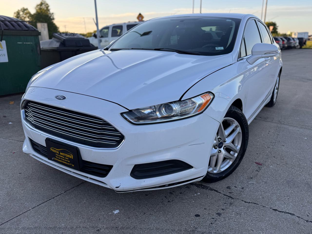 Ford Fusion SE 2015