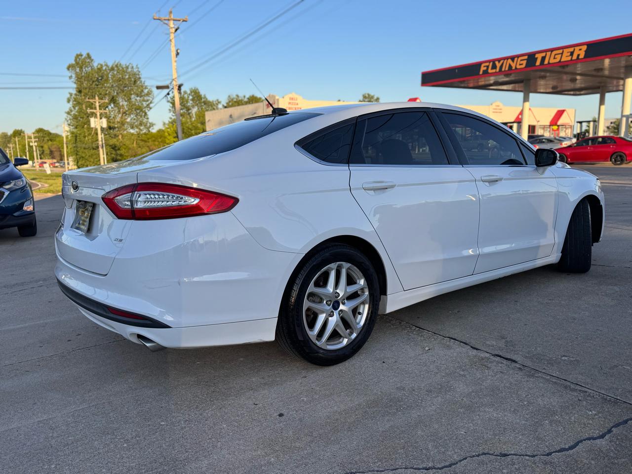 Ford Fusion SE 2015