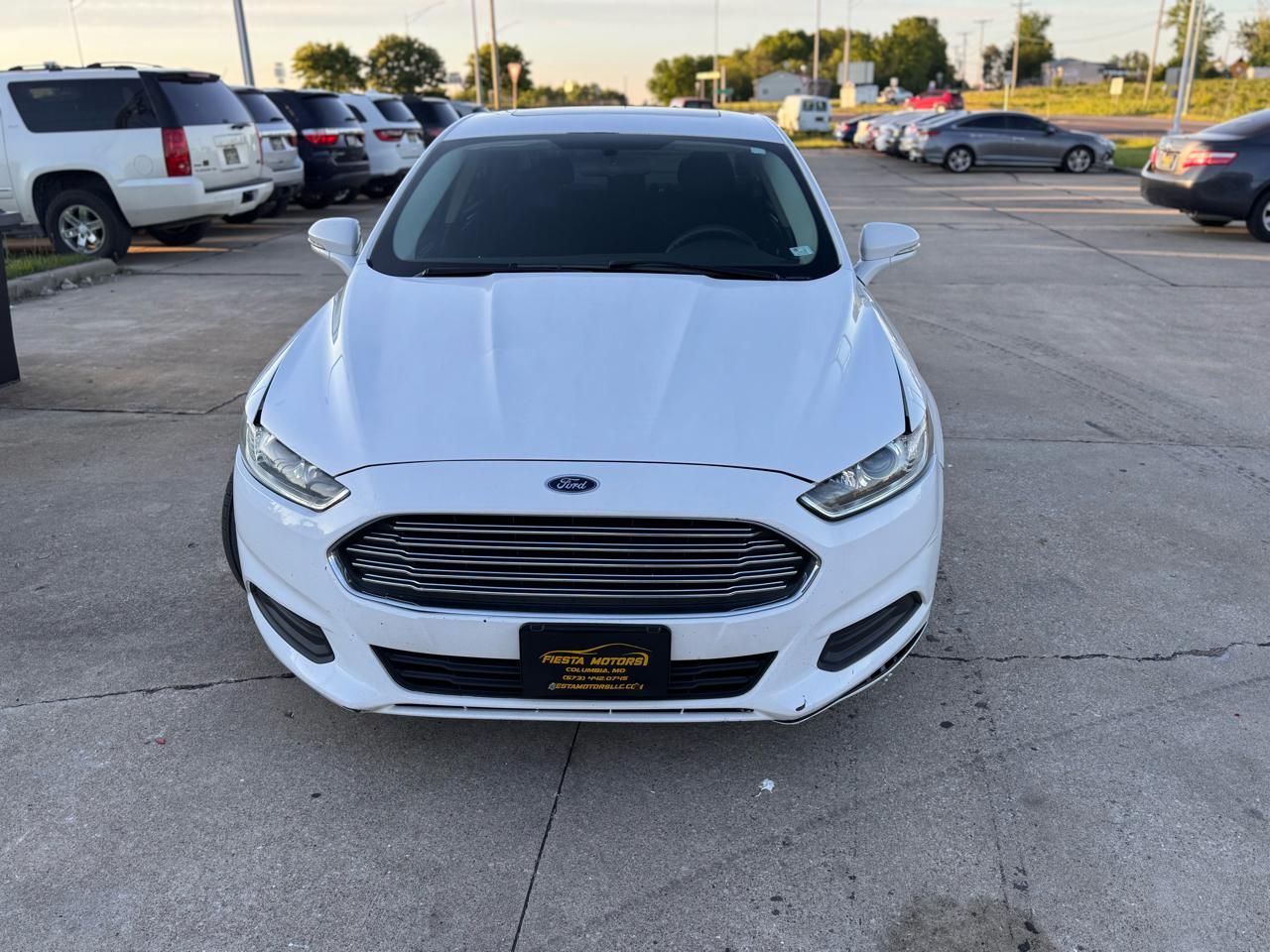 Ford Fusion SE 2015