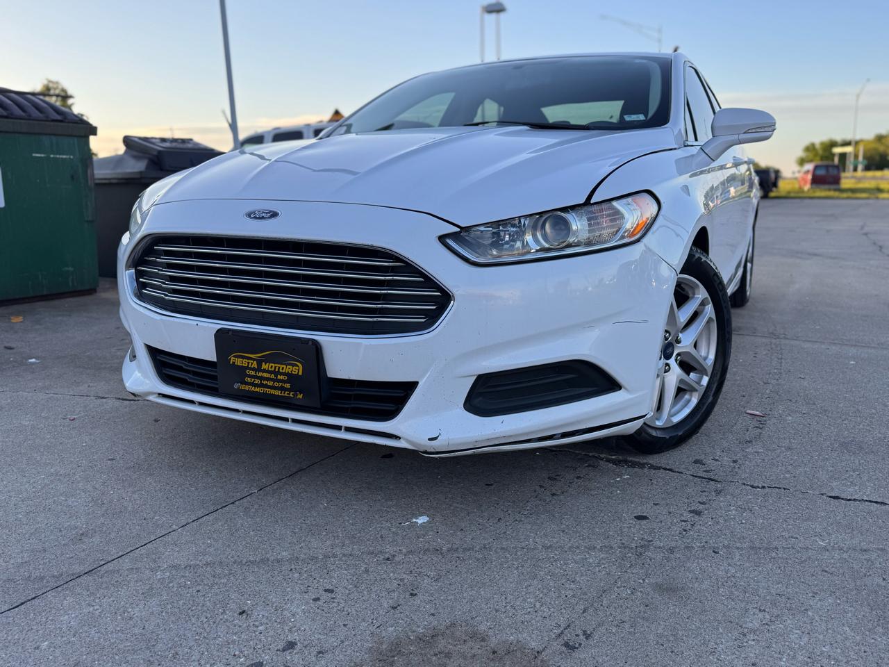 Ford Fusion SE 2015