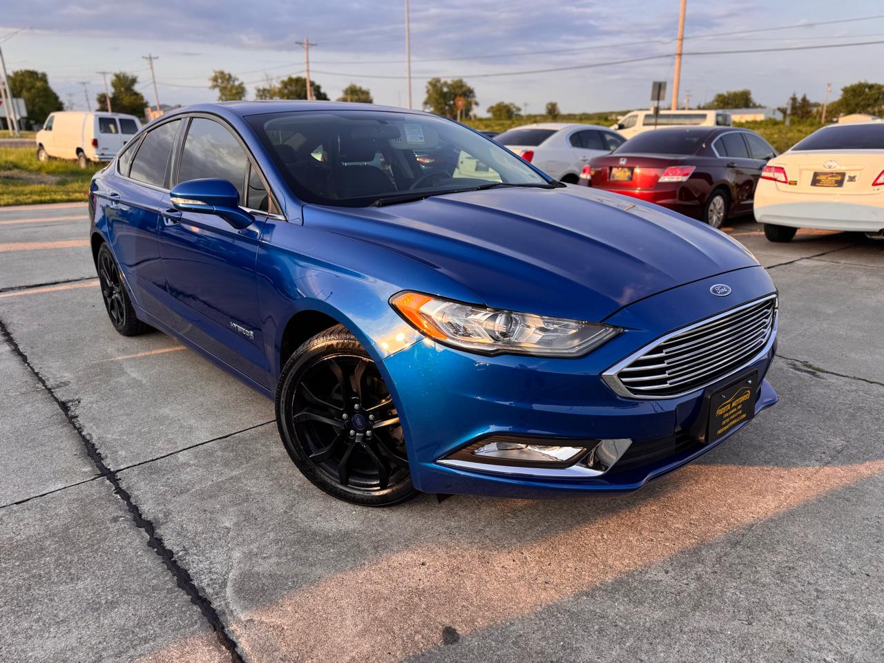 Ford Fusion Hybrid SE 2017