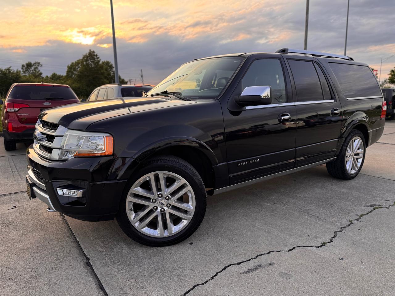 Ford Expedition EL Platinum 4WD 2016