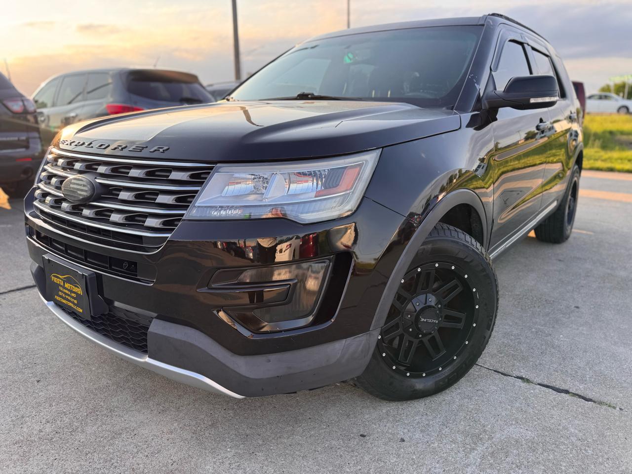 Ford Explorer XLT FWD 2016