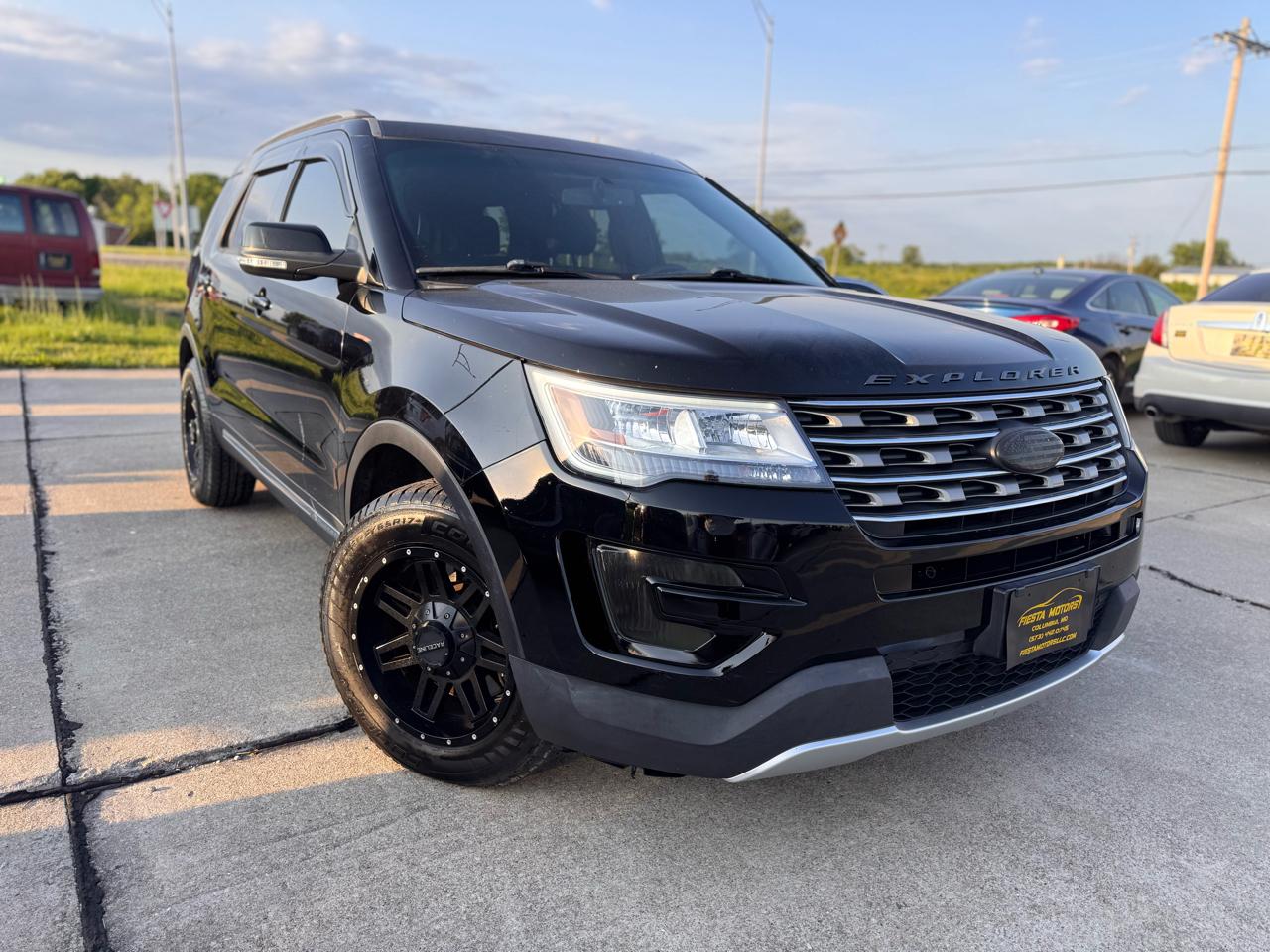 Ford Explorer XLT FWD 2016