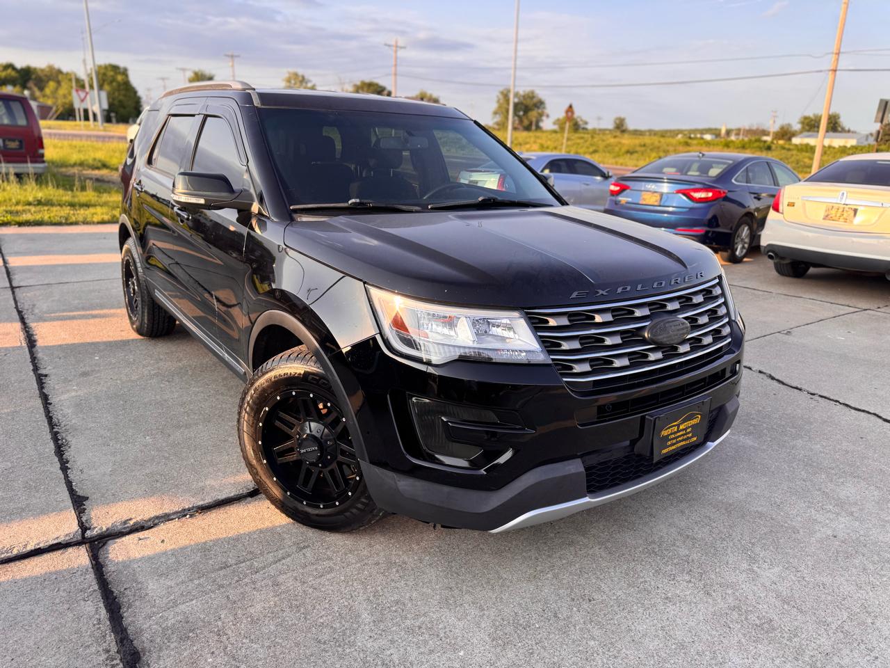 Ford Explorer XLT FWD 2016