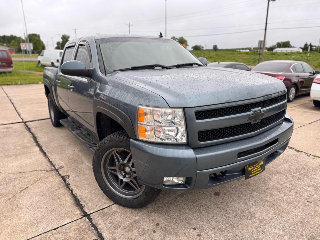 2011 Chevrolet Silverado 1500 LT Crew Cab 4WD