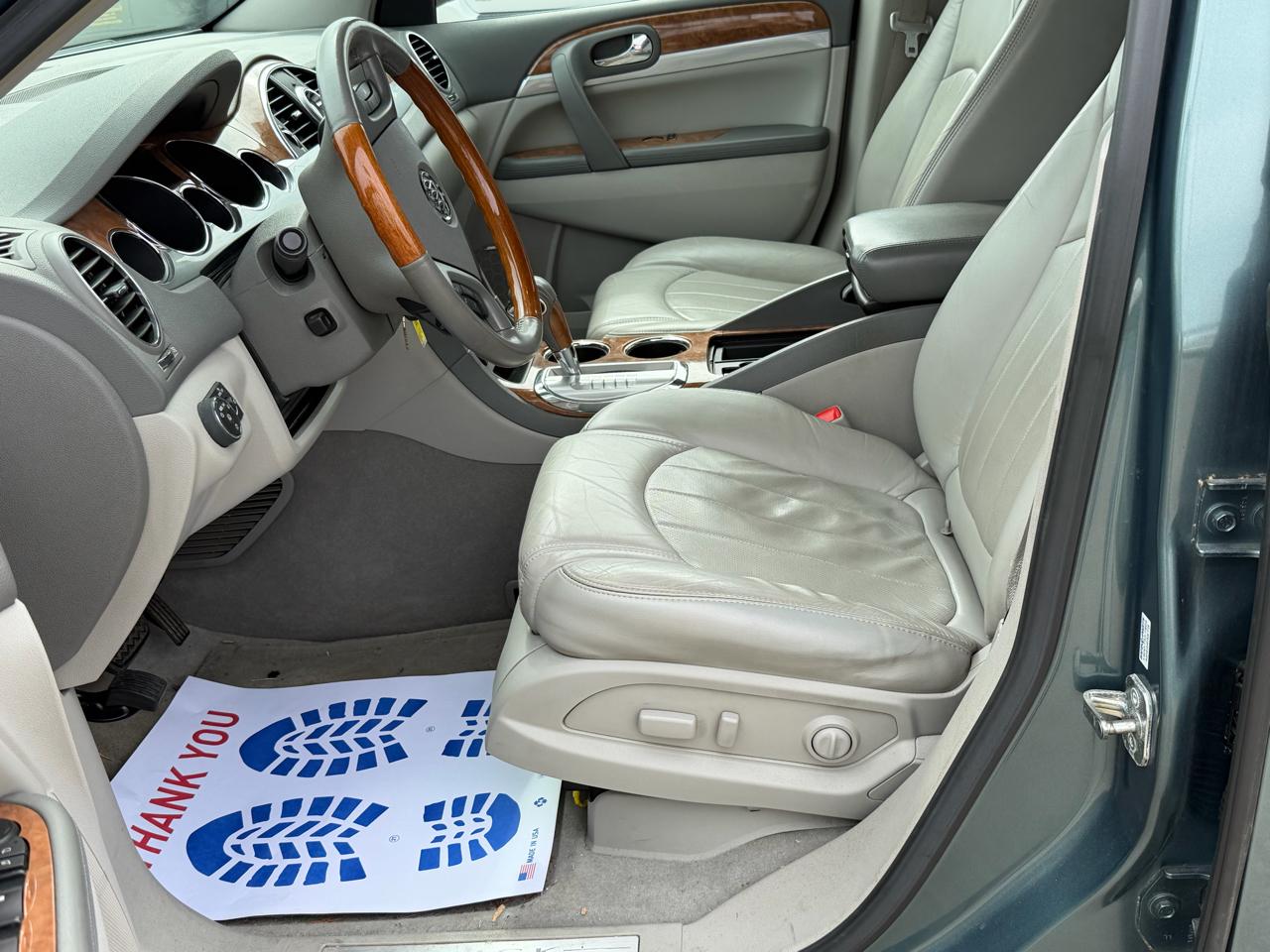 Buick Enclave CXL FWD 2009