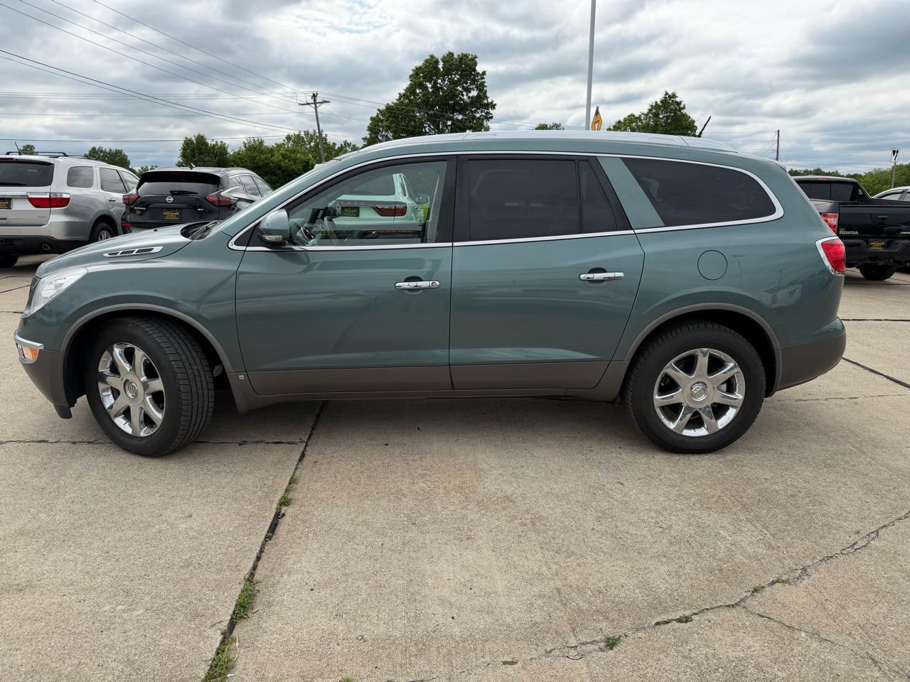 Buick Enclave CXL FWD 2009