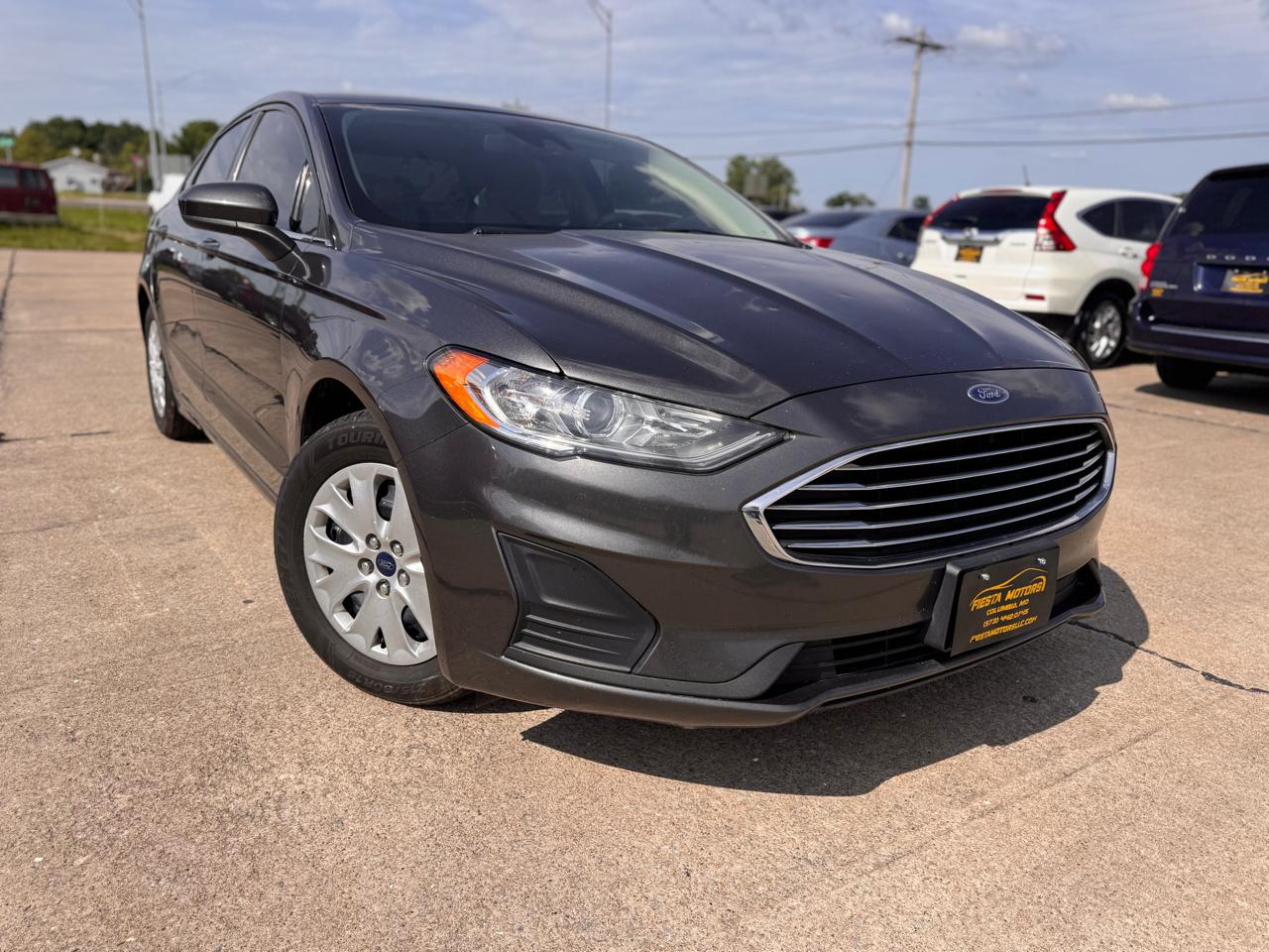 Ford Fusion S 2019