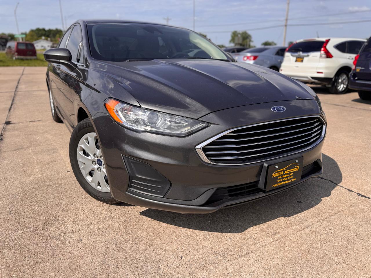 2019 Ford Fusion S FWD's photo