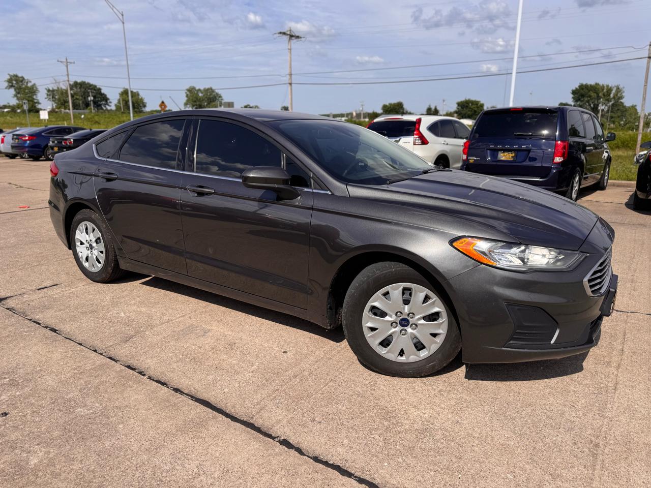 Ford Fusion S 2019
