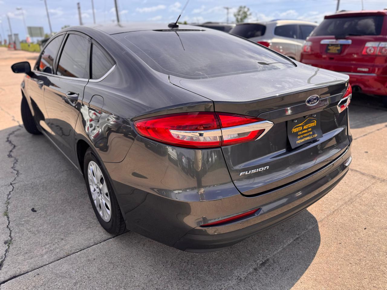 Ford Fusion S 2019