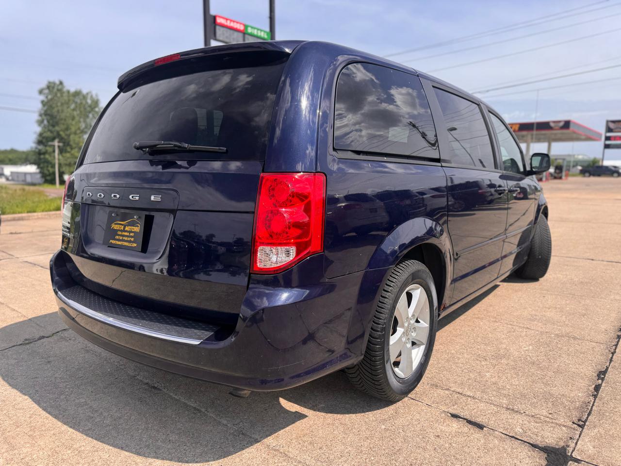 Dodge Grand Caravan SE 2013