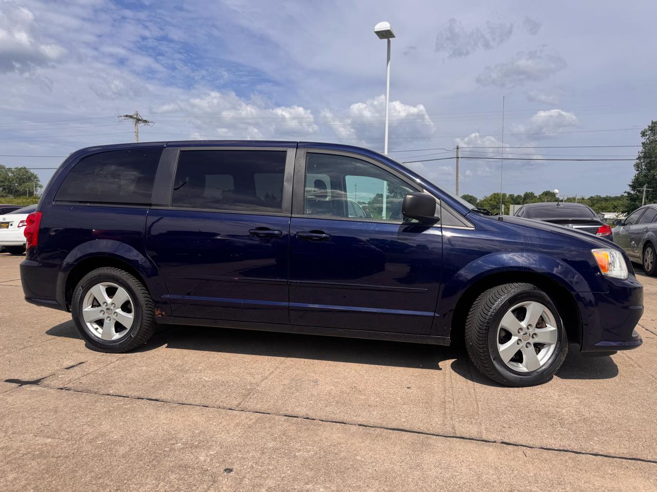 Dodge Grand Caravan SE 2013