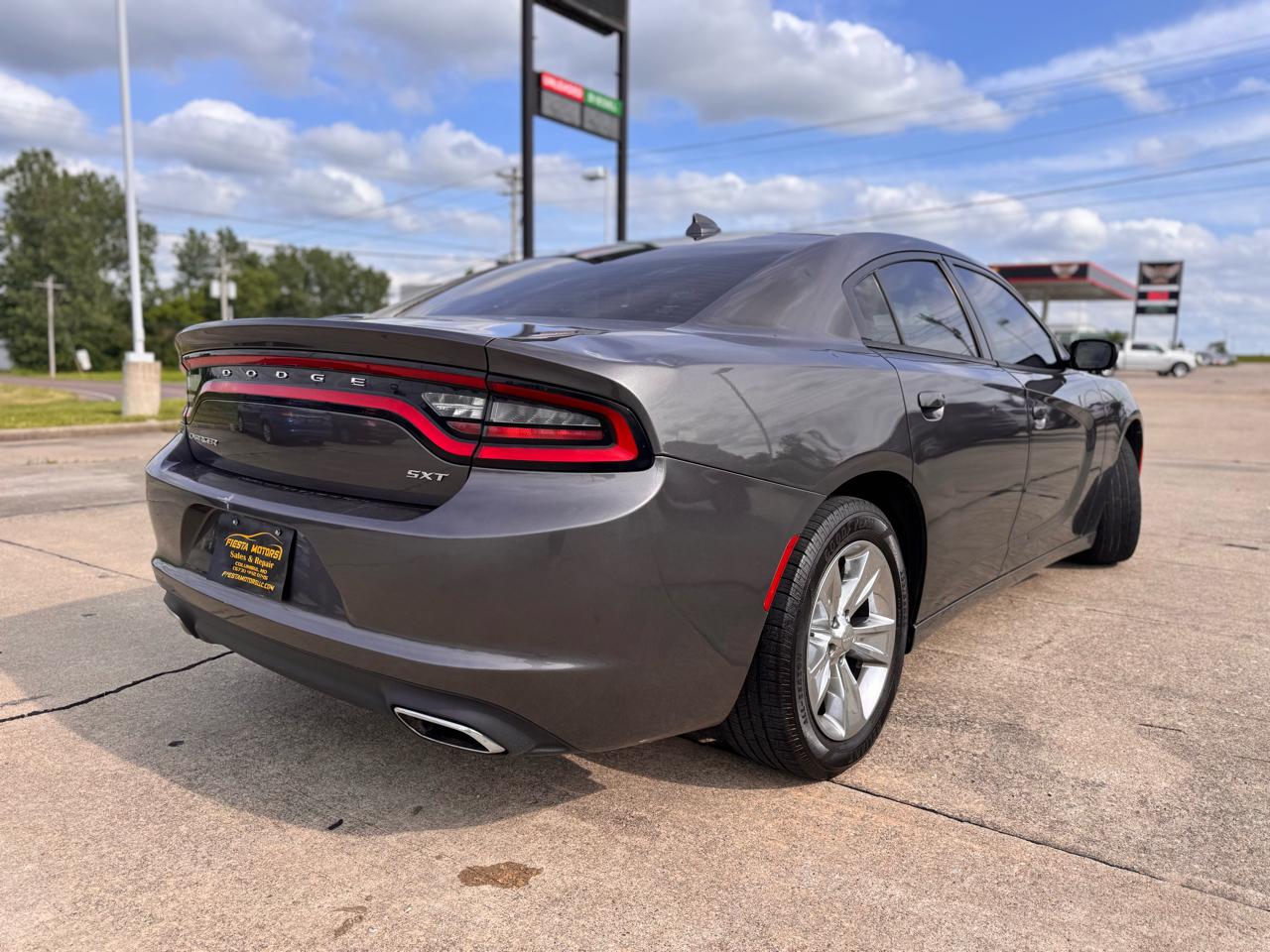 Dodge Charger SXT 2016