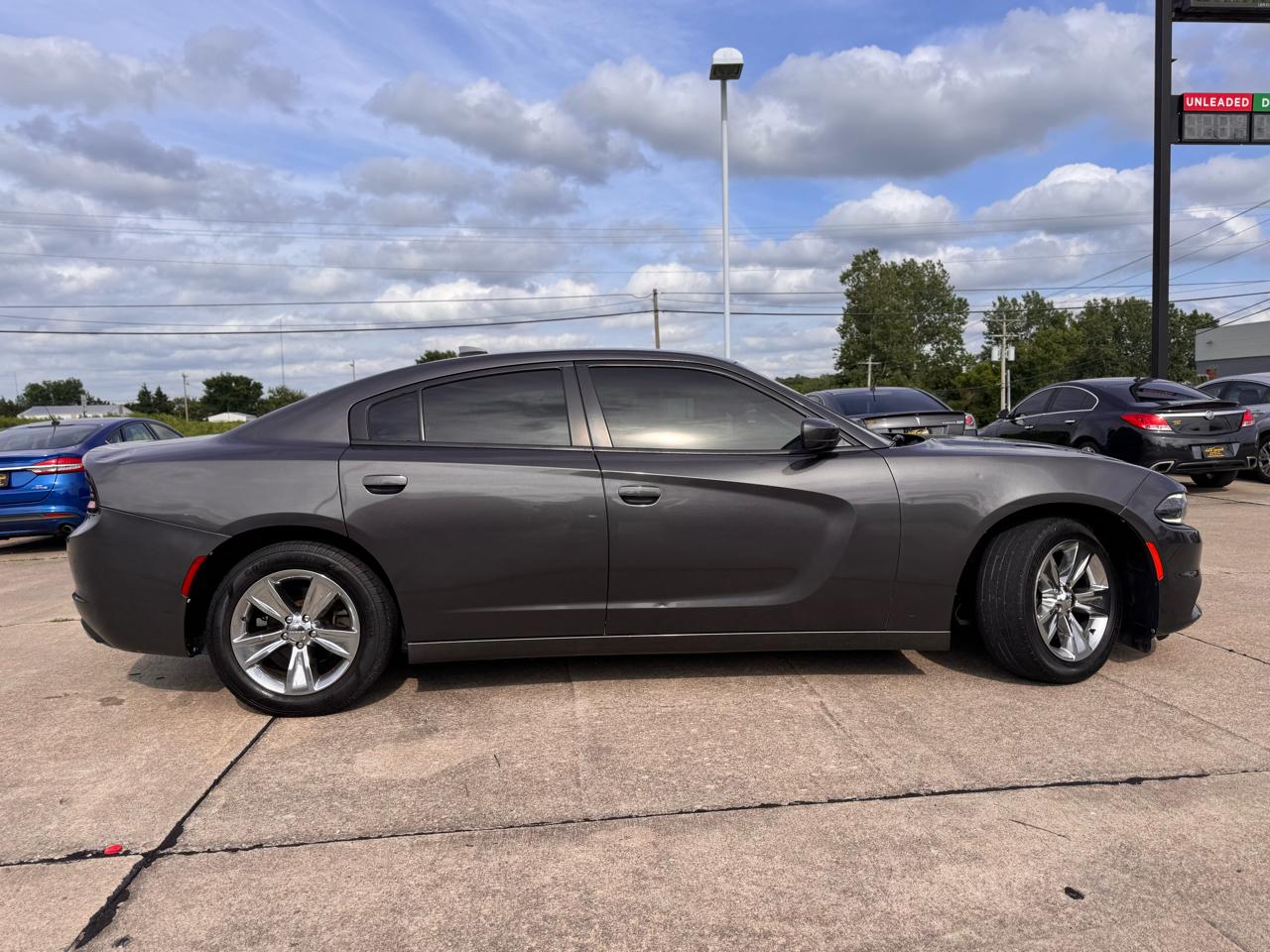 Dodge Charger SXT 2016