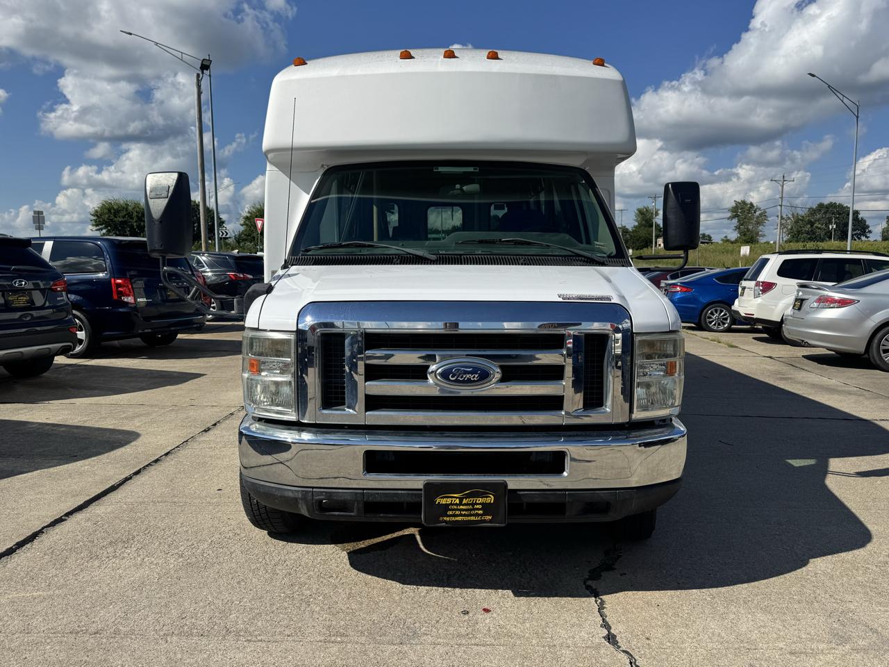 Ford Econoline E-450 2009