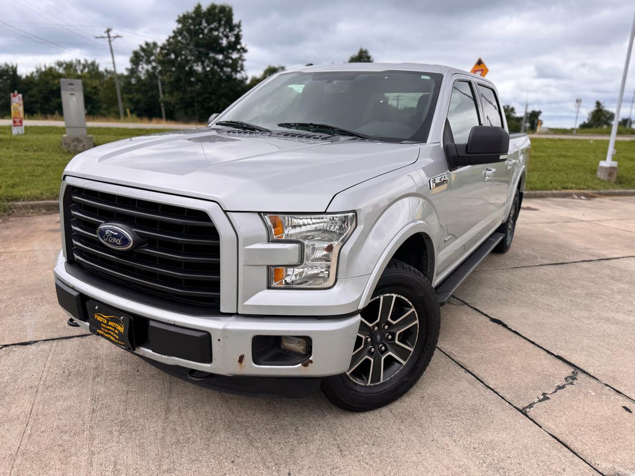 Ford F-150 XL SuperCrew 5.5-ft. Bed 4WD 2015